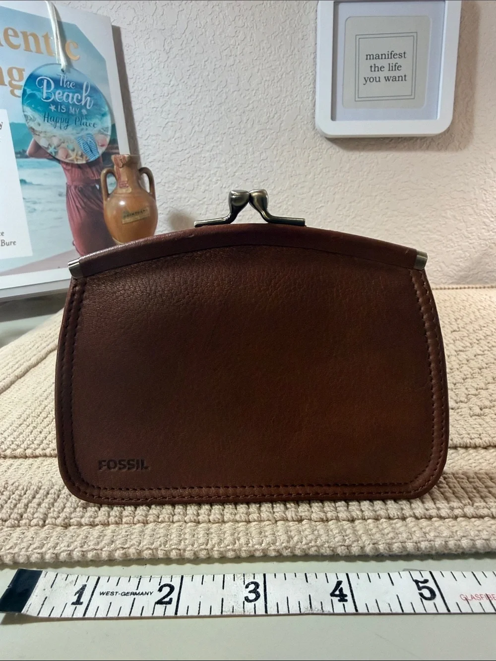 Vintage Fossil Brown Leather Kiss-Lock Coin Purse Card Holder